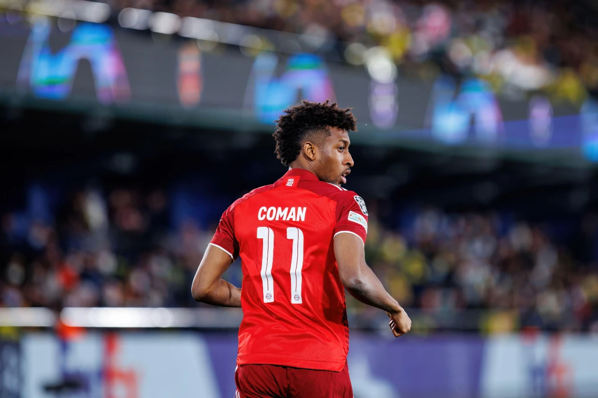 Kingsley Coman dit oui à l'arrivée de Bradley Barcola ©Alamy