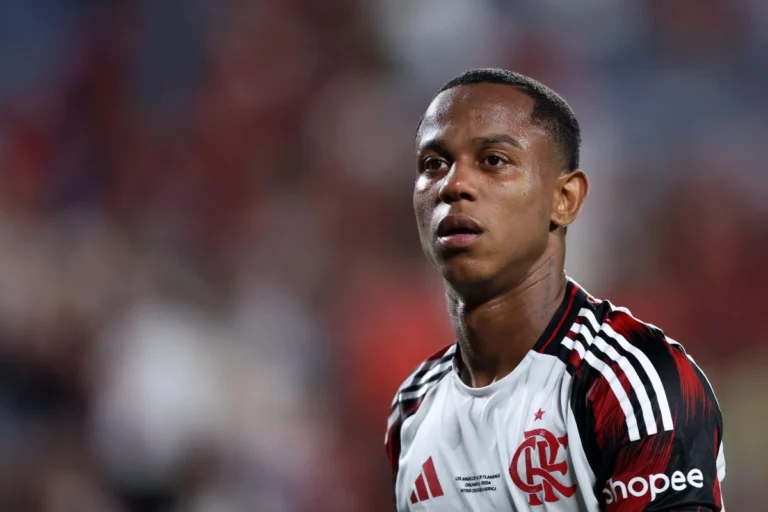 Wallace Yan avec Flamengo @Alamy